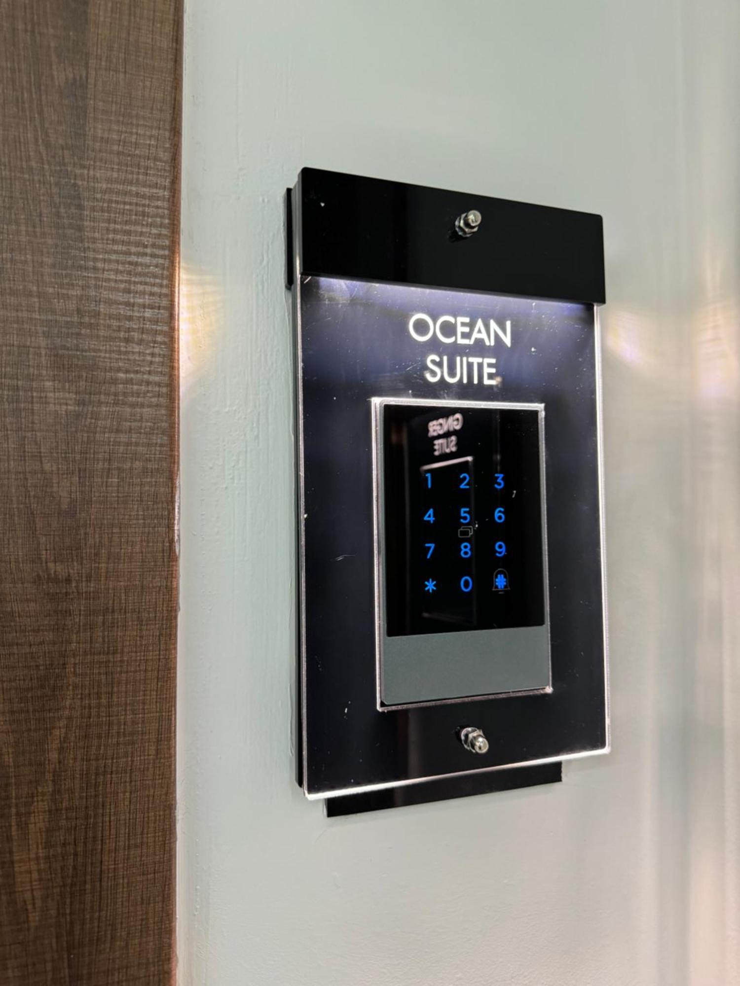 Chic Centre Suites アテネ エクステリア 写真