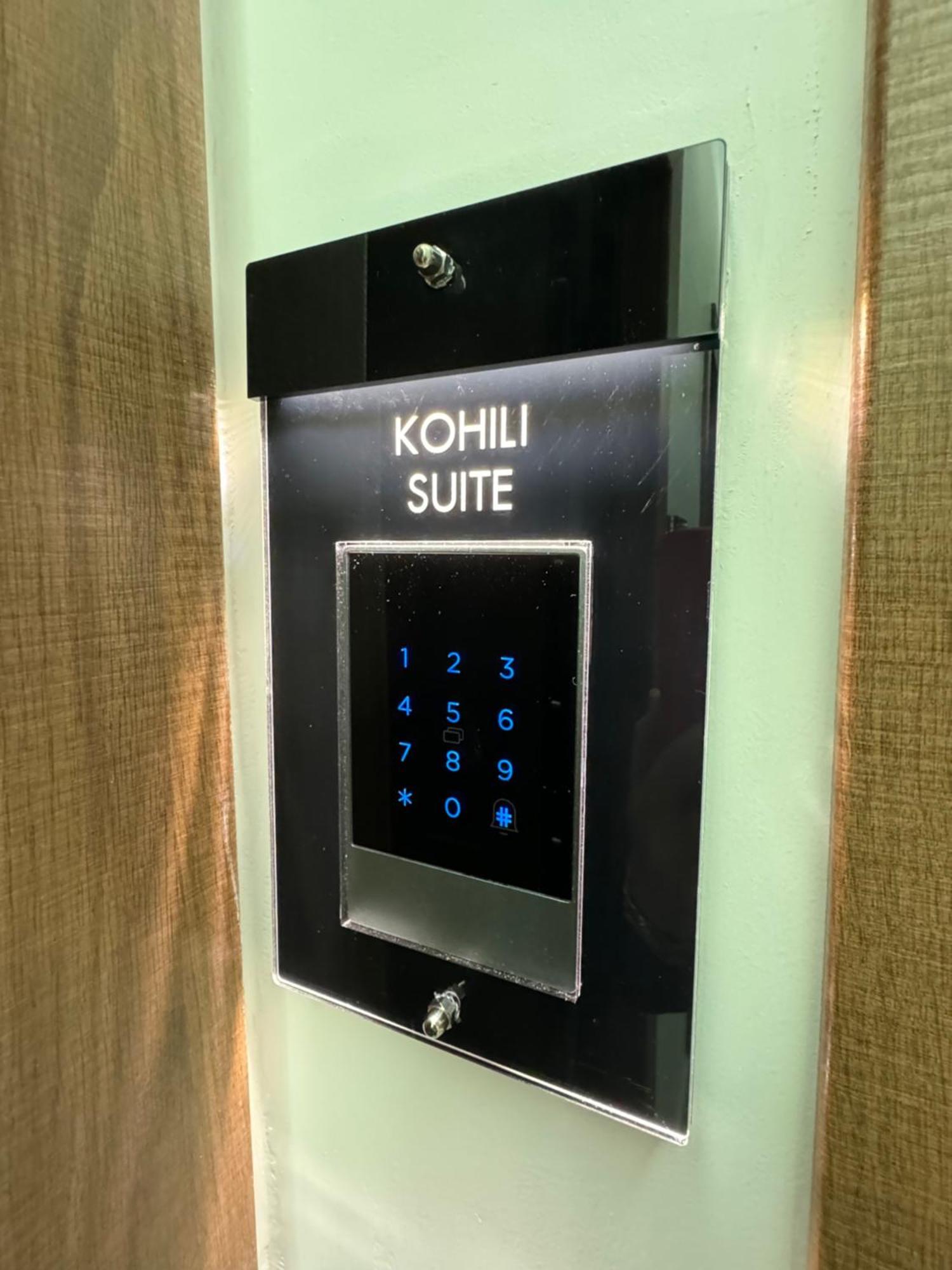 Chic Centre Suites アテネ エクステリア 写真