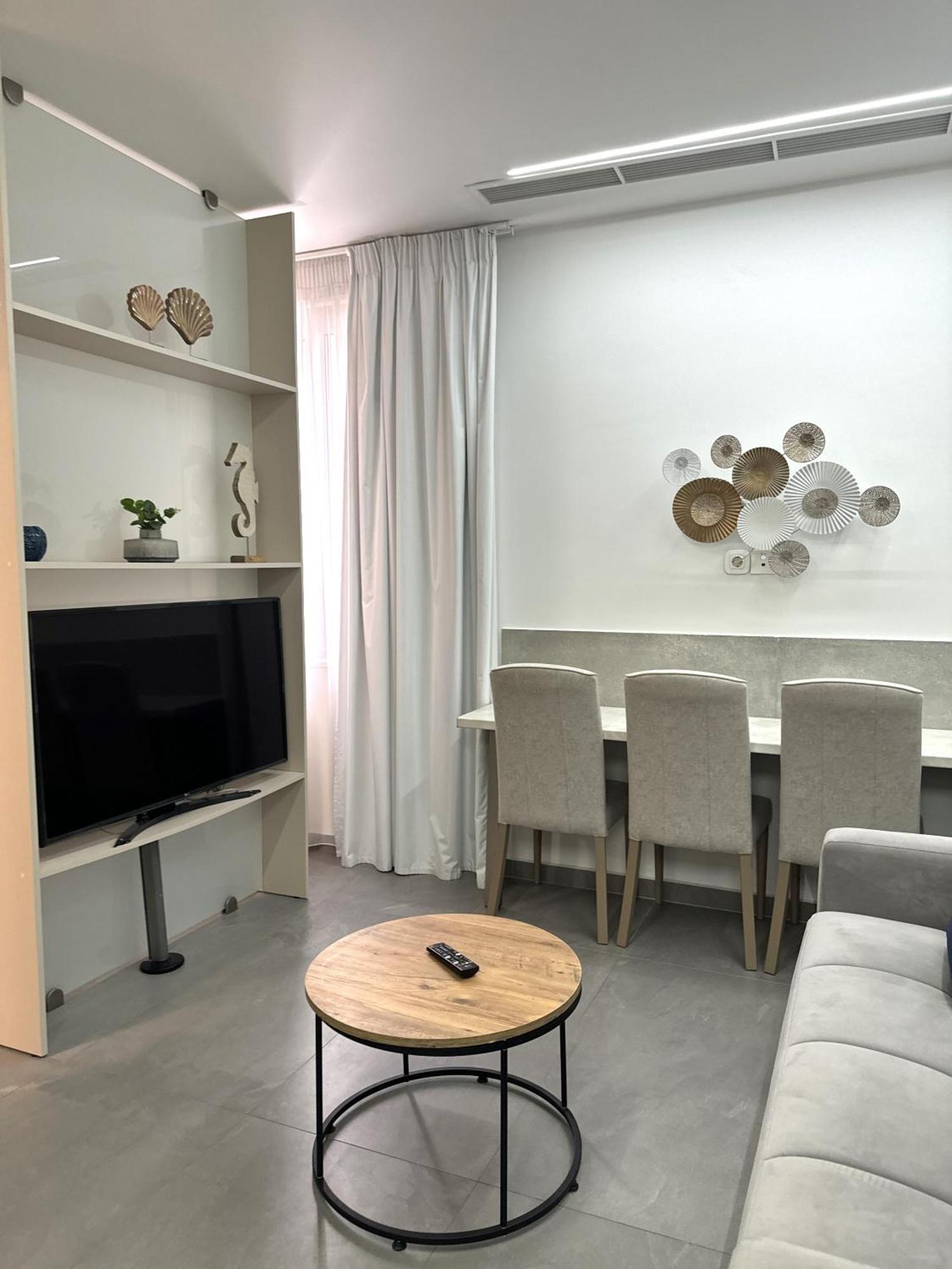 Chic Centre Suites アテネ エクステリア 写真